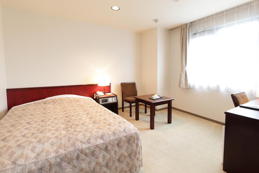 โฮเต็ล กรีน พาร์ค Hotel เซนได ภายนอก รูปภาพ