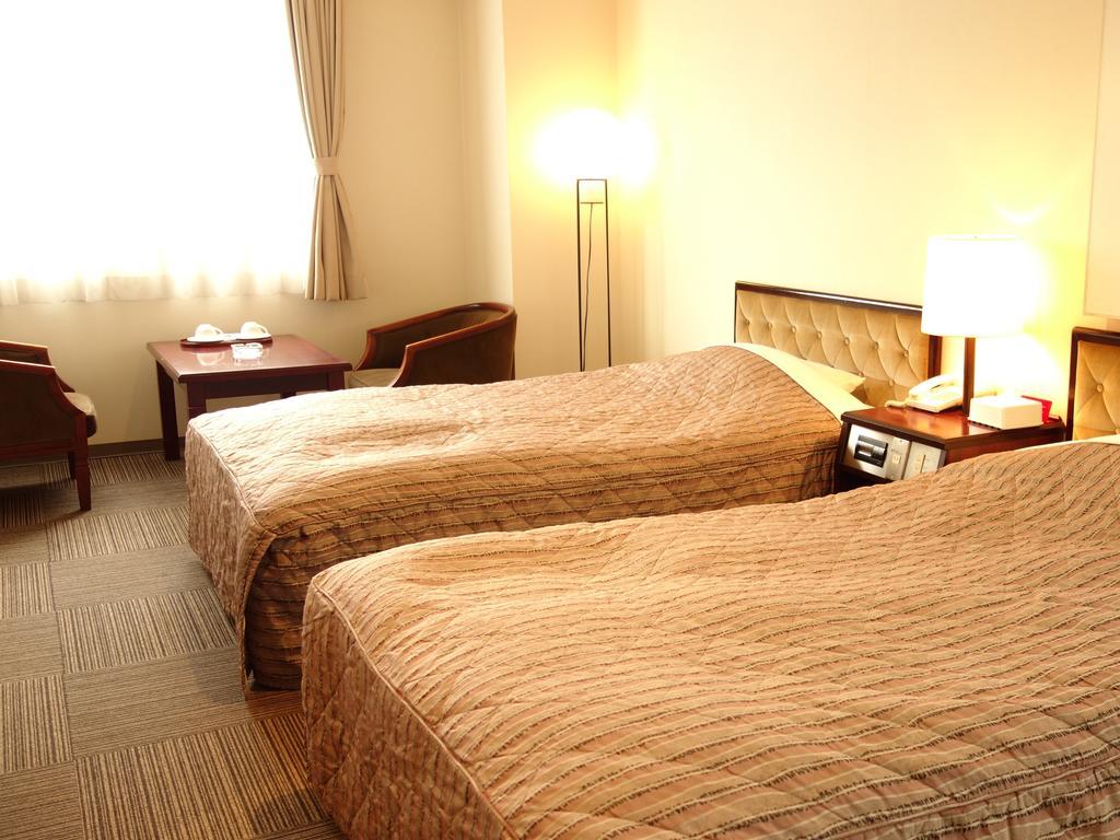 โฮเต็ล กรีน พาร์ค Hotel เซนได ภายนอก รูปภาพ